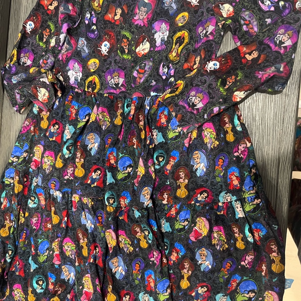 Girls Black Multicolor Character Print Casual Dress - Brand Unknown